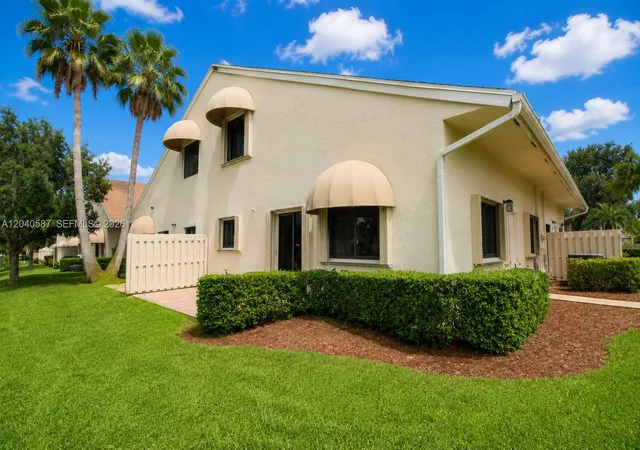 Homes for sale in Sunrise, FL | 10213 Nw 33rd St, Sunrise, FL 33351 | MLS# A12040587