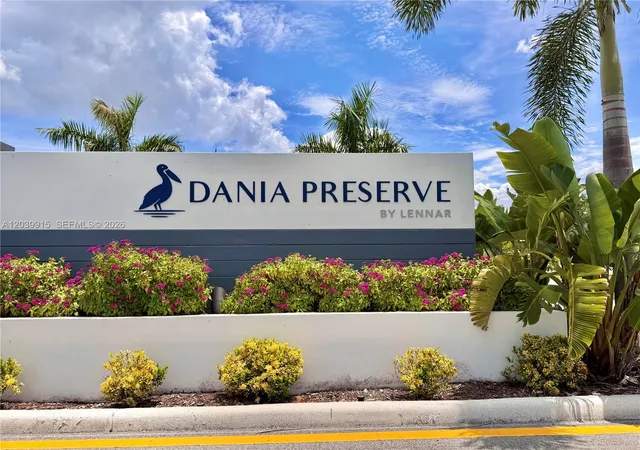4th image of 2950 Park Pl #5838, Fort Lauderdale, FL 33312 | MLS# A12039915