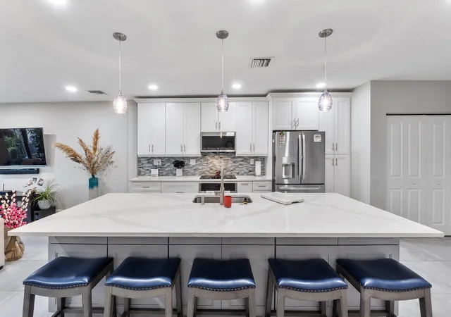 Photo 2 of Townhouse for sale at 2932 Hidden Harbour Ct, Fort Lauderdale, FL 33312 | MLS# B26043672 | Listing updated on 2026-10-07