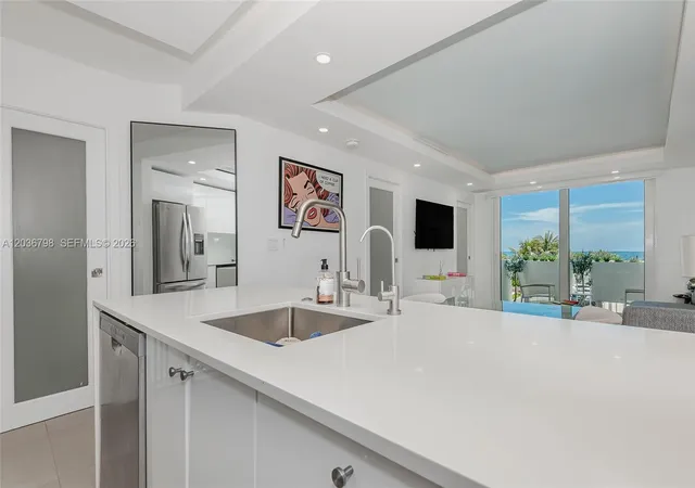 2nd image of 345 Ocean Dr #326, Miami Beach, FL 33139 | MLS# A12036798