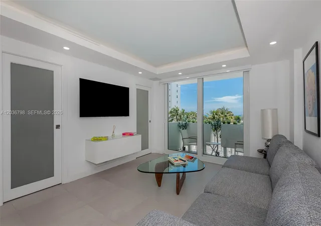 5th image of 345 Ocean Dr #326, Miami Beach, FL 33139 | MLS# A12036798