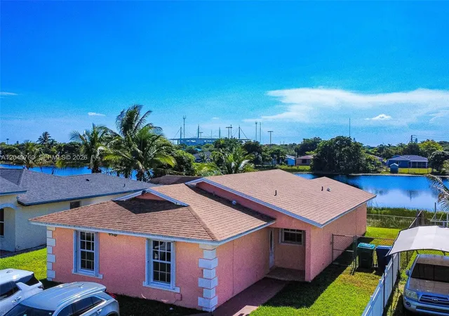 38th image of 19251 Nw 33rd Ave, Miami Gardens, FL 33056 | MLS# A12040760