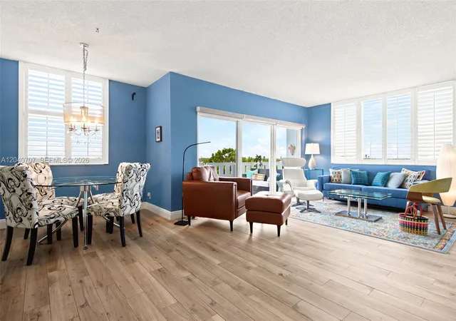 2nd image of 4350 Hillcrest Dr 611 #611, Hollywood, FL 33021 | MLS# A12040707