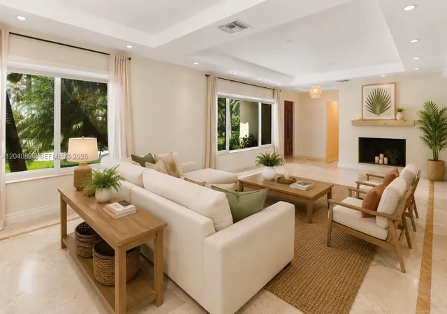 3rd image of 1030 Polk St, Hollywood, FL 33019 | MLS# A12040806