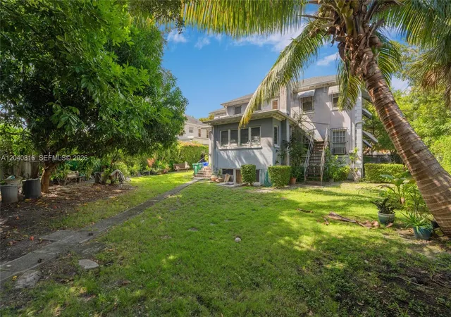 2nd image of 405 Sw 11th Ave, Miami, FL 33130 | MLS# A12040816