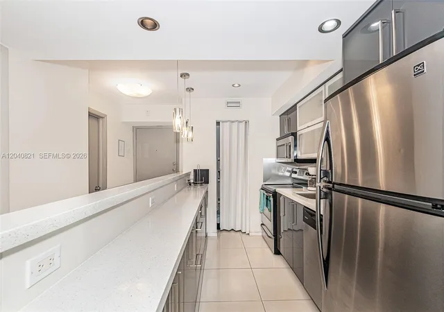 5th image of 201 178Th Dr #215, Sunny Isles Beach, FL 33160 | MLS# A12040821