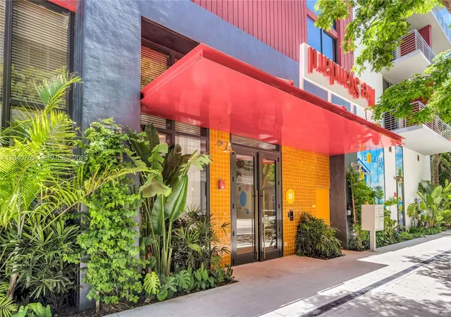 3rd image of 90 NE 32nd 1103, Miami, FL 33127