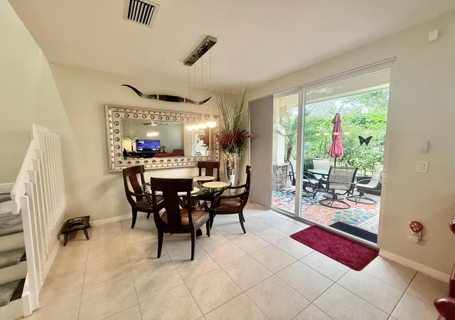Homes for sale in Delray Beach, FL | 1015 Ventnor Ave #3a, Delray Beach, FL 33444 | MLS# B26043860