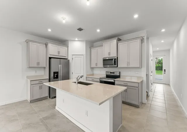 Photo 2 of Townhouse for sale at 7231 Channing Ave, Lake Worth, FL 33467 | MLS# B26043895 | Listing updated on 2026-10-08