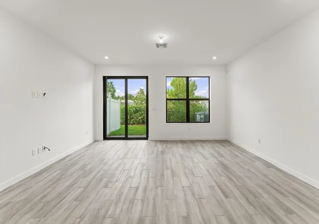 Photo 3 of Townhouse for sale at 7225 Channing Ave, Lake Worth, FL 33467 | MLS# B26043905 | Listing updated on 2026-10-08