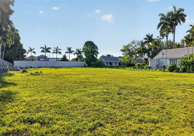 3rd image of 365 Nw 128th Ave, Sweetwater, FL 33182 | MLS# A12040926