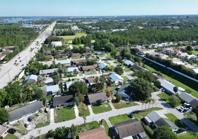 Multi family home for sale at 85 SE & 95 Millwood Ter, Stuart, FL 34997 | MLS# B26043988