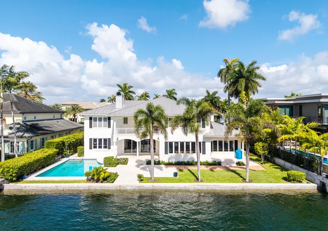 Photo 2 of Single family home for sale at 704 Isle Of Palms Dr, Fort Lauderdale, FL 33301 | MLS# B26043993 | Listing updated on 2026-10-08