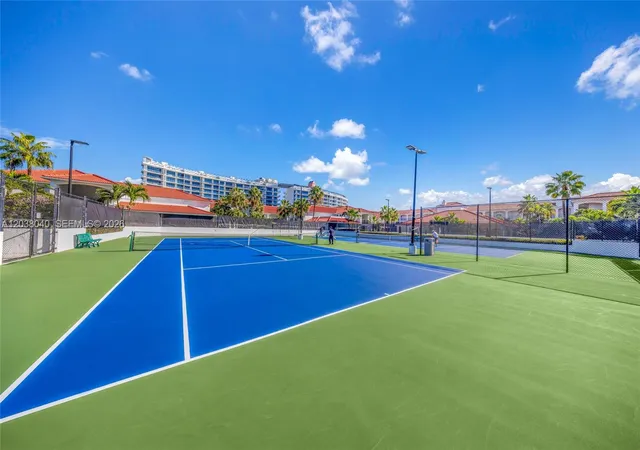 2nd image of 3255 Ne 184Th St, North Miami Beach, FL 33160