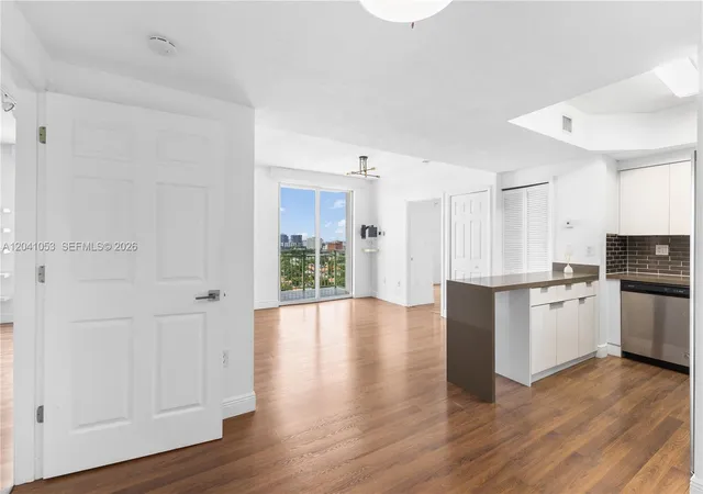 4th image of 3500 Coral Wy #PH 109 / 1509, Miami, FL 33145 | MLS# A12041053