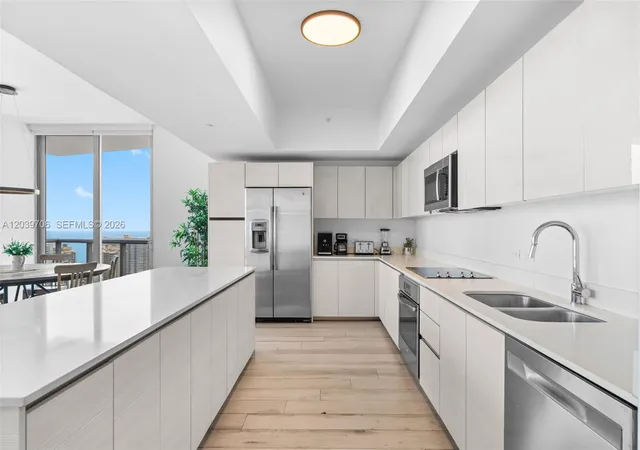 2nd image of 2600 E Hallandale Beach Blvd #T3001, Hallandale Beach, FL 33009 | MLS# A12039706