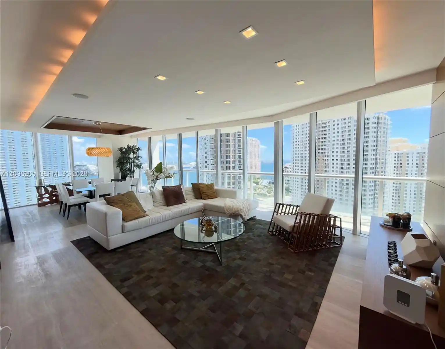 Condo for sale at 465 Brickell Ave #2101, Miami, FL 33131 | MLS# A12036205