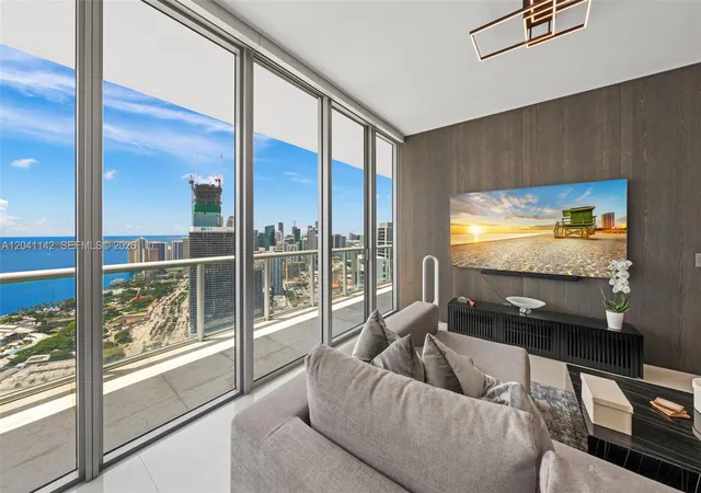 5th image of 888 Biscayne Blvd #5404, Miami, FL 33132 | MLS# A12041142