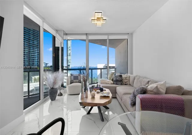3rd image of Platinum Condominium, Miami, FL 33137