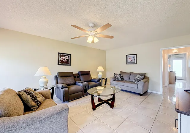 Photo 4 of House for sale at 1050 SW 11th Street #L2, Hallandale Beach, FL 33009 | MLS# B26044071 | Listing updated on 2026-09-24