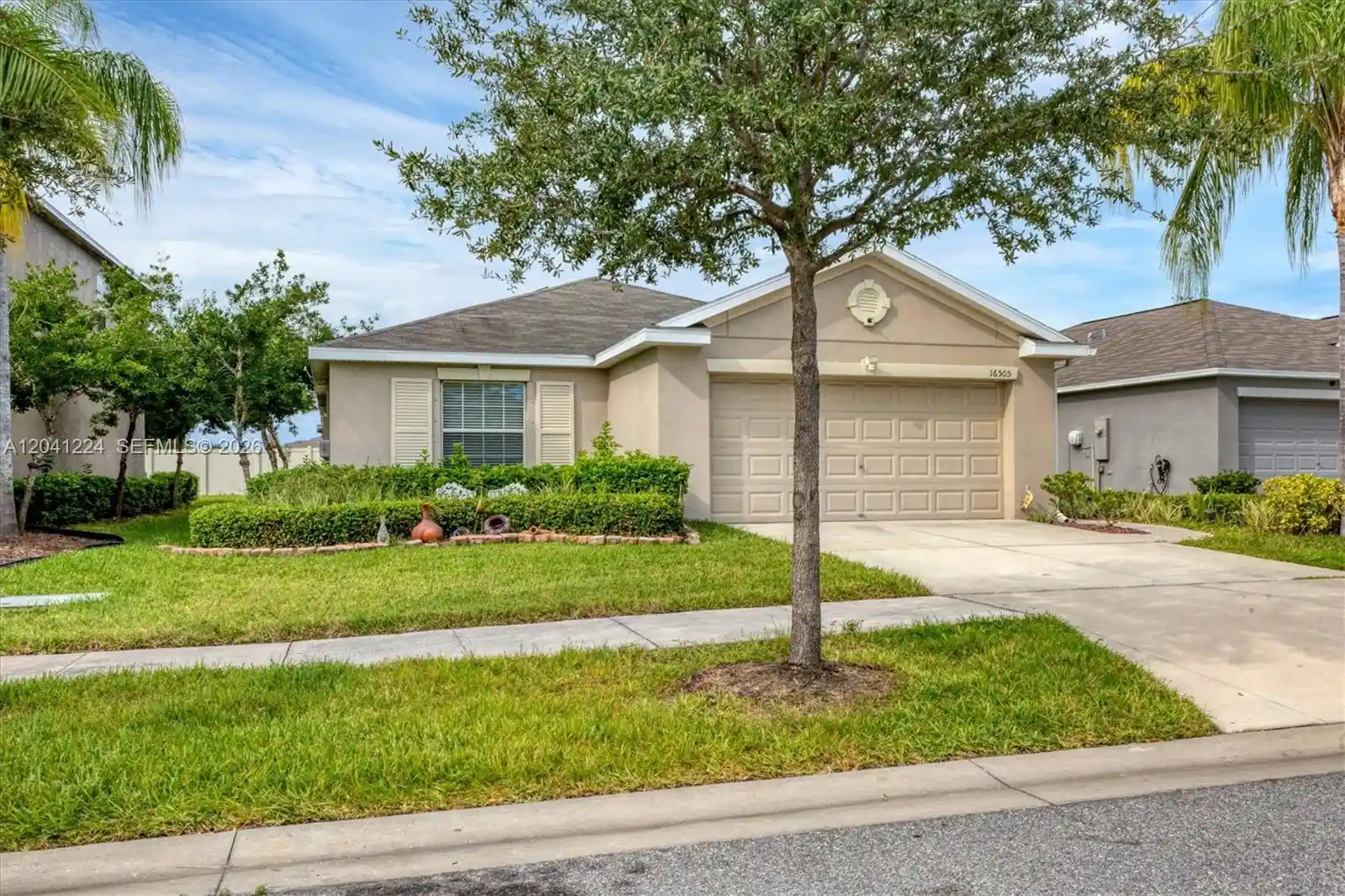 Photo 1 of Single family home for sale at 16505 Myrtle Sand Dr, Wimauma, FL 33598 | MLS# A12041224 | Listing updated on 2026-09-23