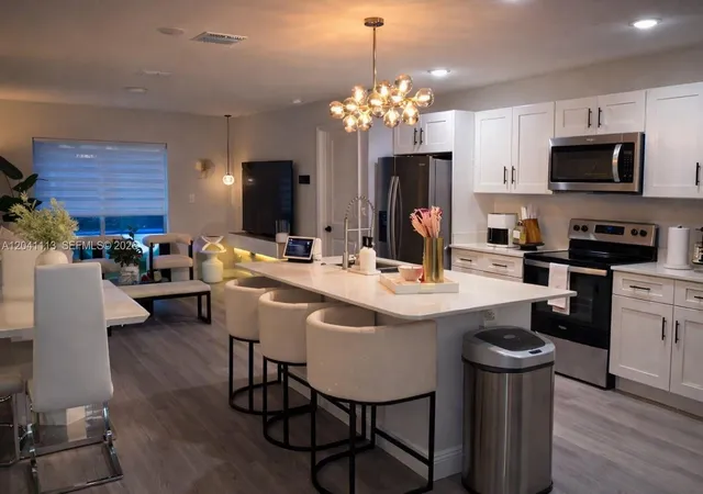 2nd image of 39 Redwood Track Run, Ocala, FL 34472 | MLS# A12041113