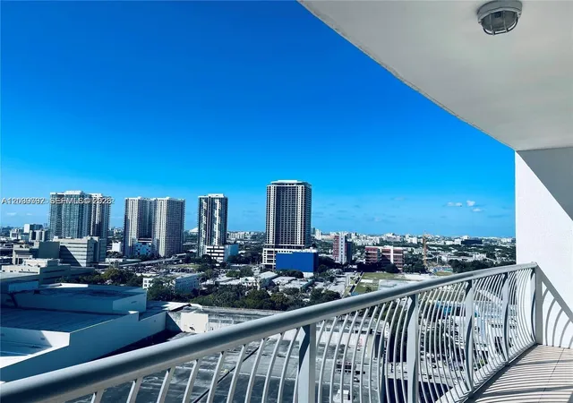 Homes for sale in Miami, FL | 1750 N Bayshore Dr #2112, Miami, FL 33132 | MLS# A12039762