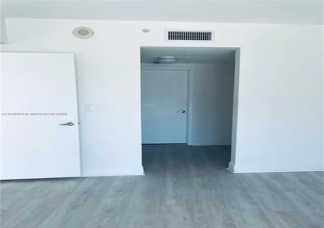 Homes for sale in Miami, FL | 1750 N Bayshore Dr #2112, Miami, FL 33132 | MLS# A12039762