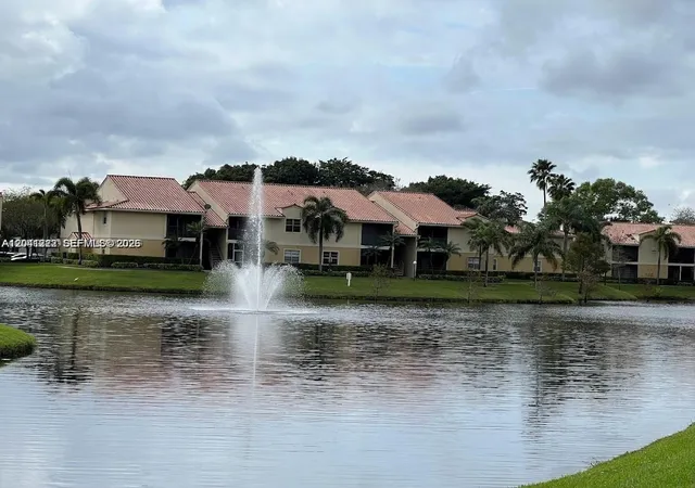 Homes for sale in Pompano Beach, FL | 1227 Sw 46th Ave #304, Pompano Beach, FL 33069 | MLS# A12041322