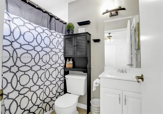 19th image of 12797 Nw 13th St, Sunrise, FL 33323 | MLS# A12041307