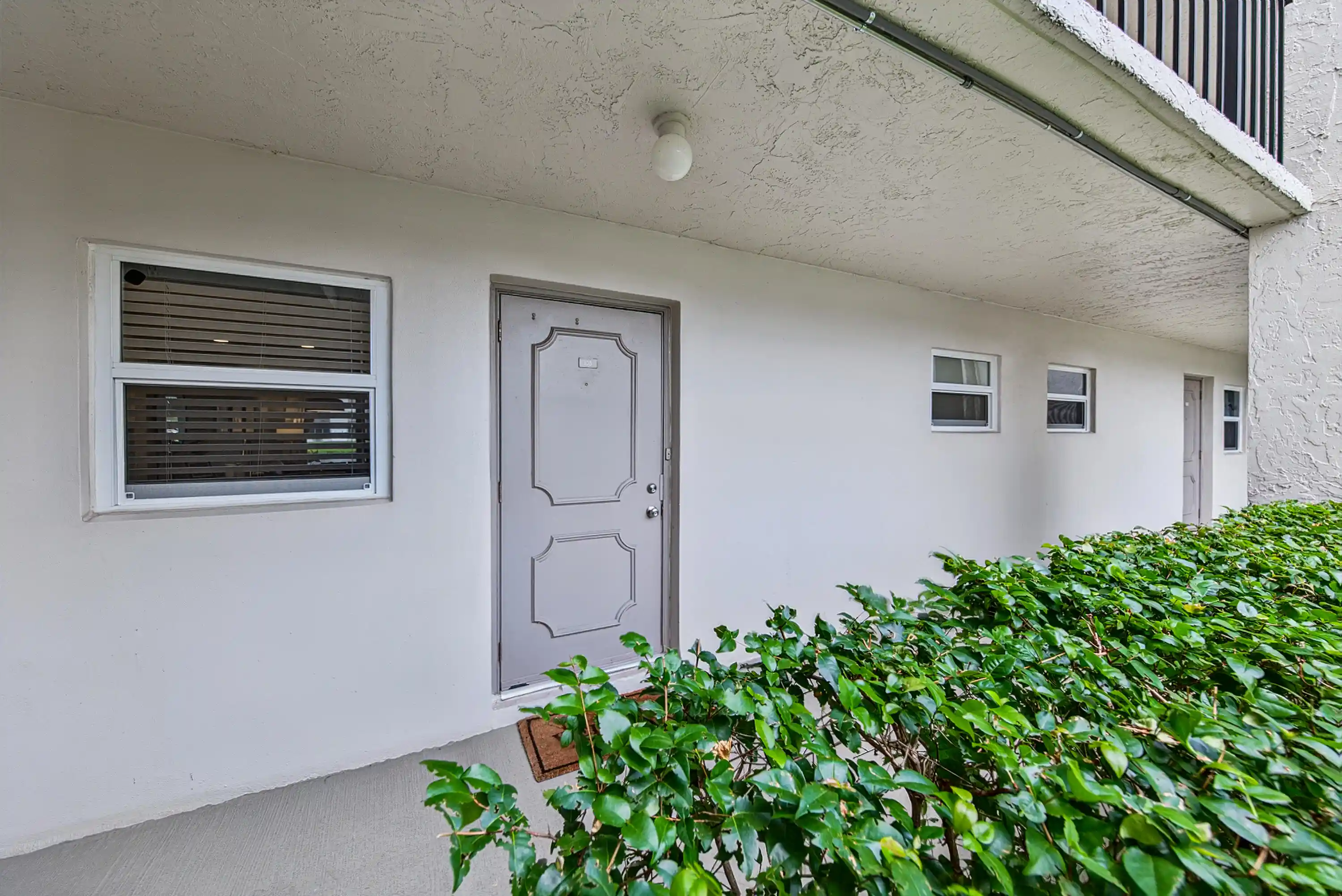 9420 Poinciana Pl, 9420 Poinciana Pl, Davie, FL 33324