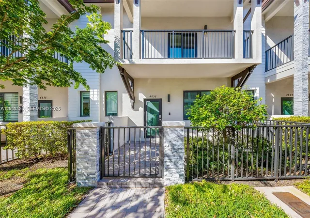 1st image of 4856 Nw 83rd Pkwy, Doral, FL 33166 | MLS# A12041426