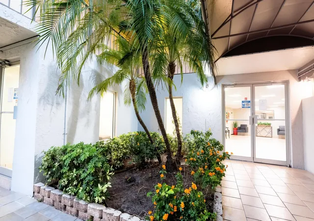 2nd image of 3930 Inverrary Blvd #303, Lauderhill, FL 33319 | MLS# B26044377