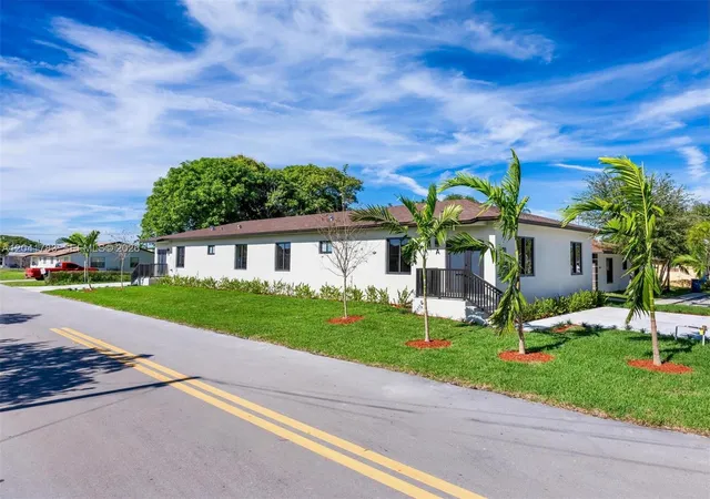 1st image of 601 Nw 3rd Ave, Hallandale Beach, FL 33009 | MLS# A12041783