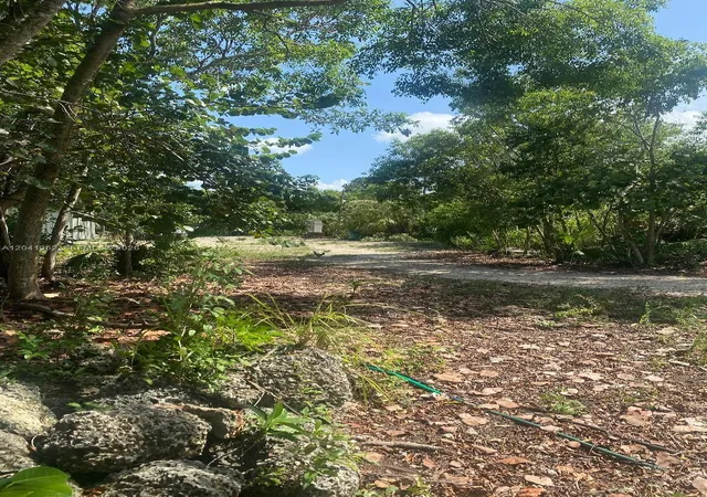 2nd image of 23625 Sw 125 Ave, Homestead, FL 33032 | MLS# A12041362