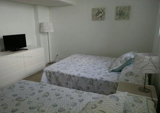 2nd image of 3901 S Ocean Dr, Hollywood, FL 33019