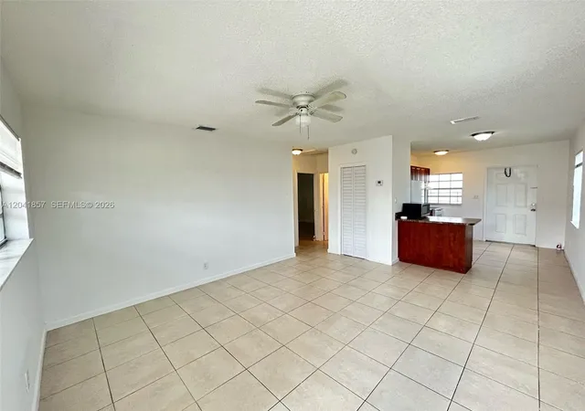 4th image of 990 Phippen Waiters Rd, Dania, FL 33004 | MLS# A12041857