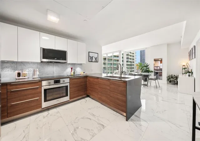 3rd image of 601 Ne 27Th St #1001, Miami, FL 33137 | MLS# A12041752