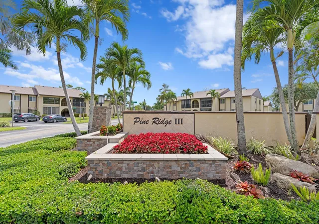 Homes for sale in Greenacres, FL | 337 Pine Ridge Cir #D-2, Greenacres, FL 33463 | MLS# B26044534