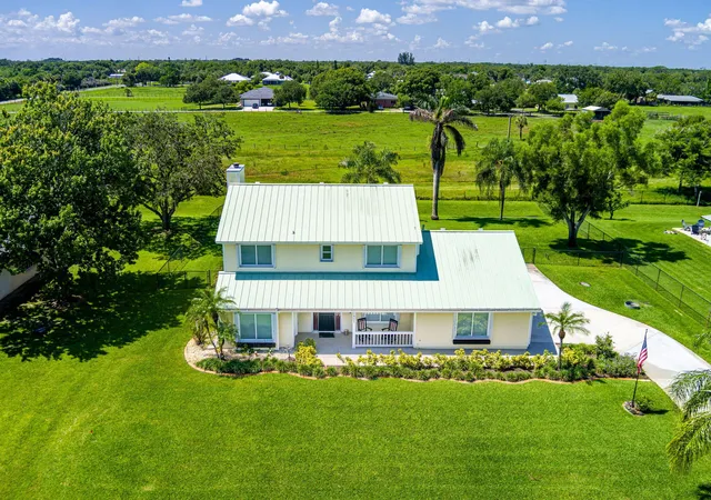 Photo 1 of Single family home for sale at 1401 Mallard Ct, Fort Pierce, FL 34982 | MLS# B26044583 | Listing updated on 2026-10-07