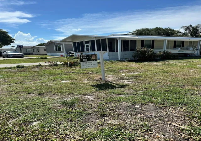 Land for sale at 2651 E Marina Dr, Fort Lauderdale, FL 33312 | MLS# A12041849 | Listing updated on 2026-06-24