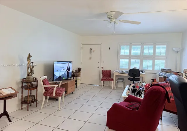 5th image of 1120 102Nd St #21, Bay Harbor Islands, FL 33154 | MLS# A12041458