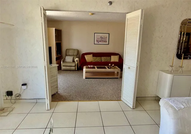 13th image of 210 174th St #405, Sunny Isles Beach, FL 33160 | MLS# A12041741