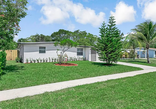 3rd image of 12063 Acapulco Ave, Palm Beach Gardens, FL 33410 | MLS# B26044577