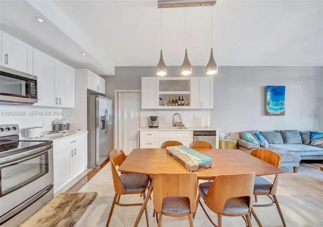 2nd image of 5005 Collins Ave #PH02, Miami Beach, FL 33140 | MLS# A12035262