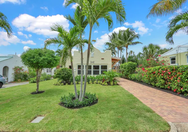 1st image of 842 Selkirk St, West Palm Beach, FL 33405 | MLS# B26044648