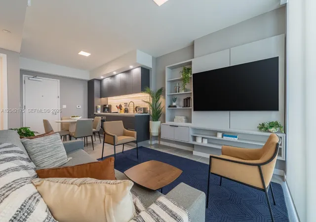 4th image of 227 Ne 2Nd St #3104, Miami, FL 33132 | MLS# A12042175