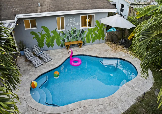 3rd image of 1720 SW 32nd Street, Fort Lauderdale, FL 33315 | MLS# B26044773