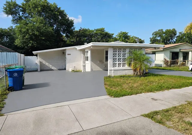2nd image of 2820 Nw 14th Ct, Fort Lauderdale, FL 33311 | MLS# A12041480