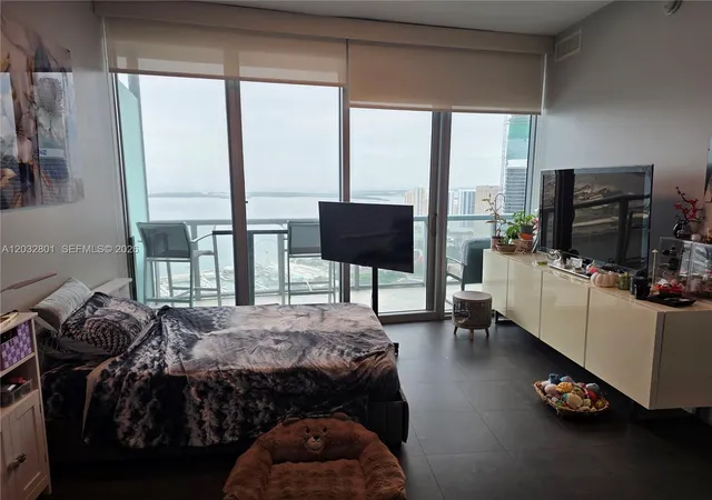 4th image of 888 Biscayne Blvd #5107, Miami, FL 33132 | MLS# A12032801